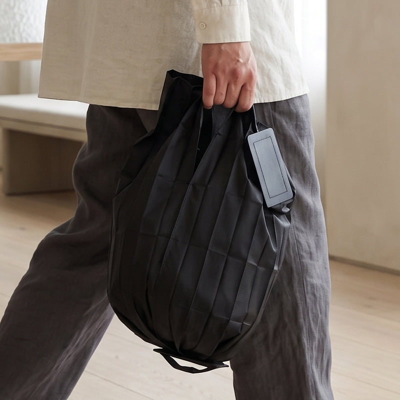 THE CARD BAG